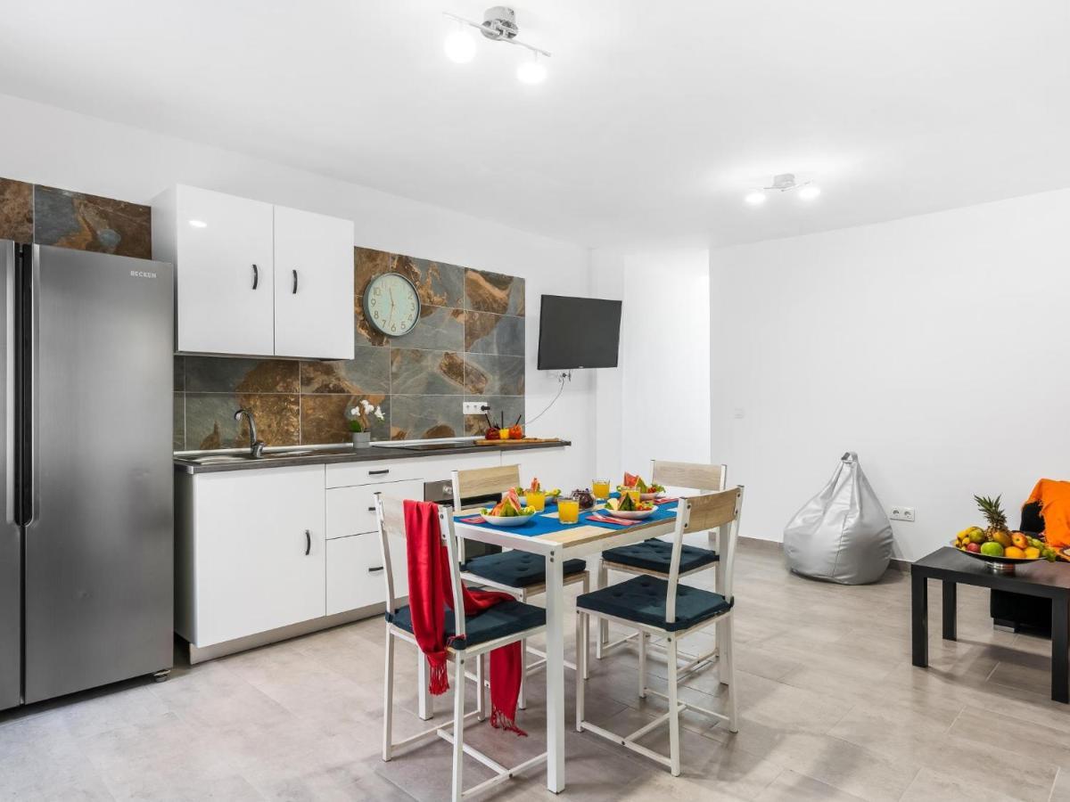 1 The House Of Rising Sun Apartment La Listada Luaran gambar